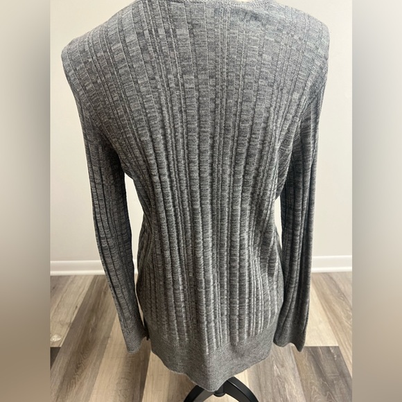 Gray V-Neck Sweater! - Picture 2 of 15